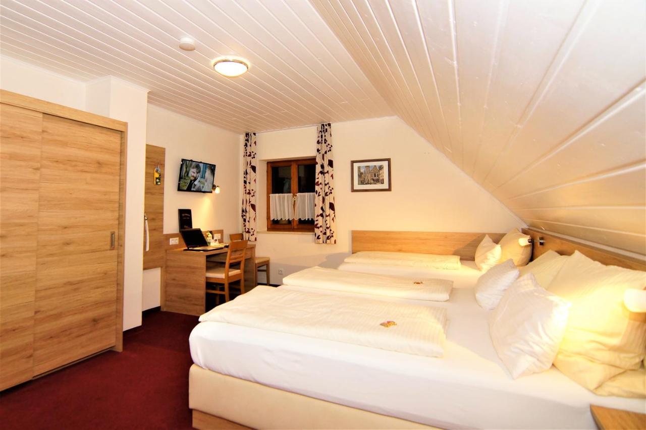 Gasthaus Und Landhotel Wiedmann Eresing Kültér fotó