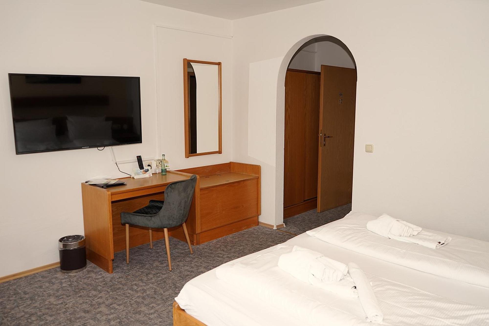 Gasthaus Und Landhotel Wiedmann Eresing Kültér fotó