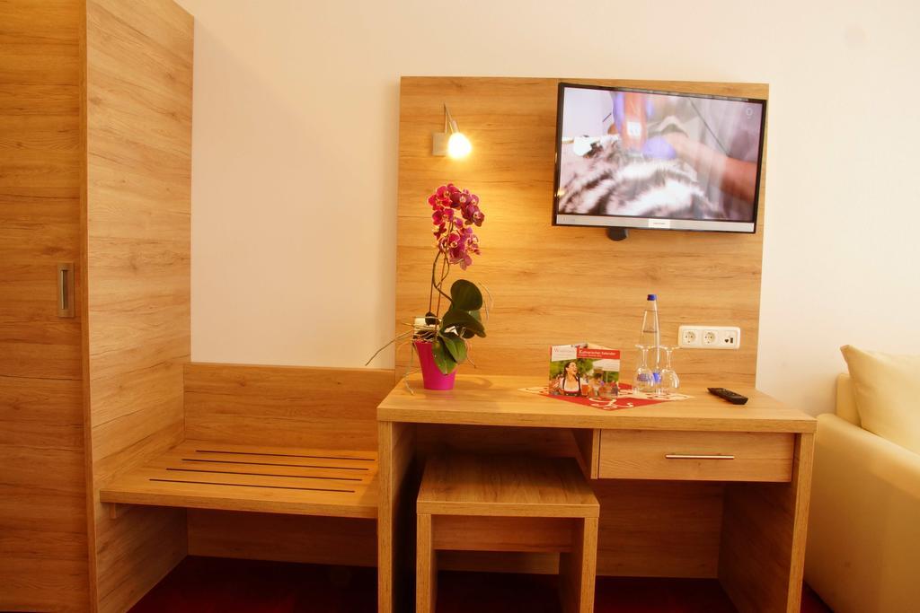 Gasthaus Und Landhotel Wiedmann Eresing Kültér fotó