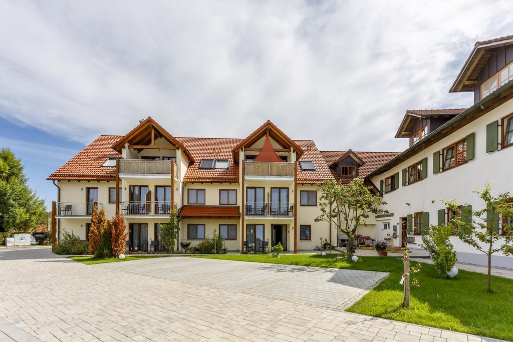 Gasthaus Und Landhotel Wiedmann Eresing Kültér fotó